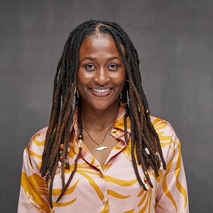 shantell_mclaggan_headshot